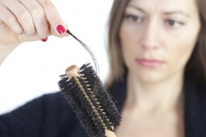 Hair Loss in Menopause – 5 Essential Tips